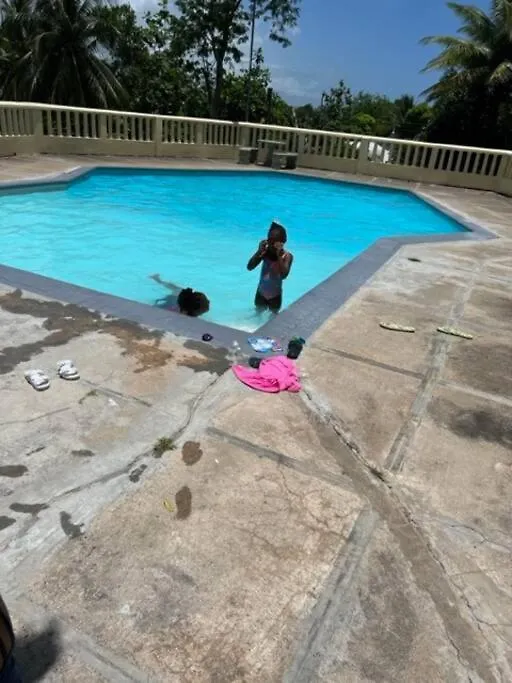 Slice Of Paradise Ocho Rios 0*,